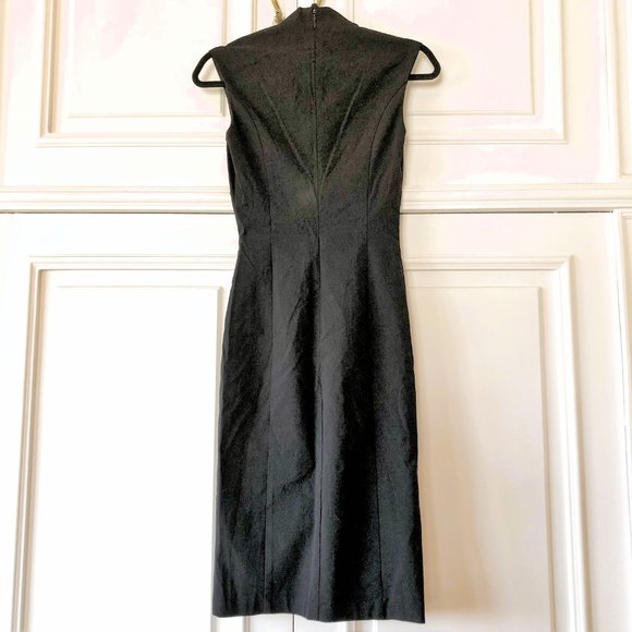*NWT* Black Starburst Pleated Fitted Sheath Dress - Made in Canada - Size XXS - Picture 2 of 16